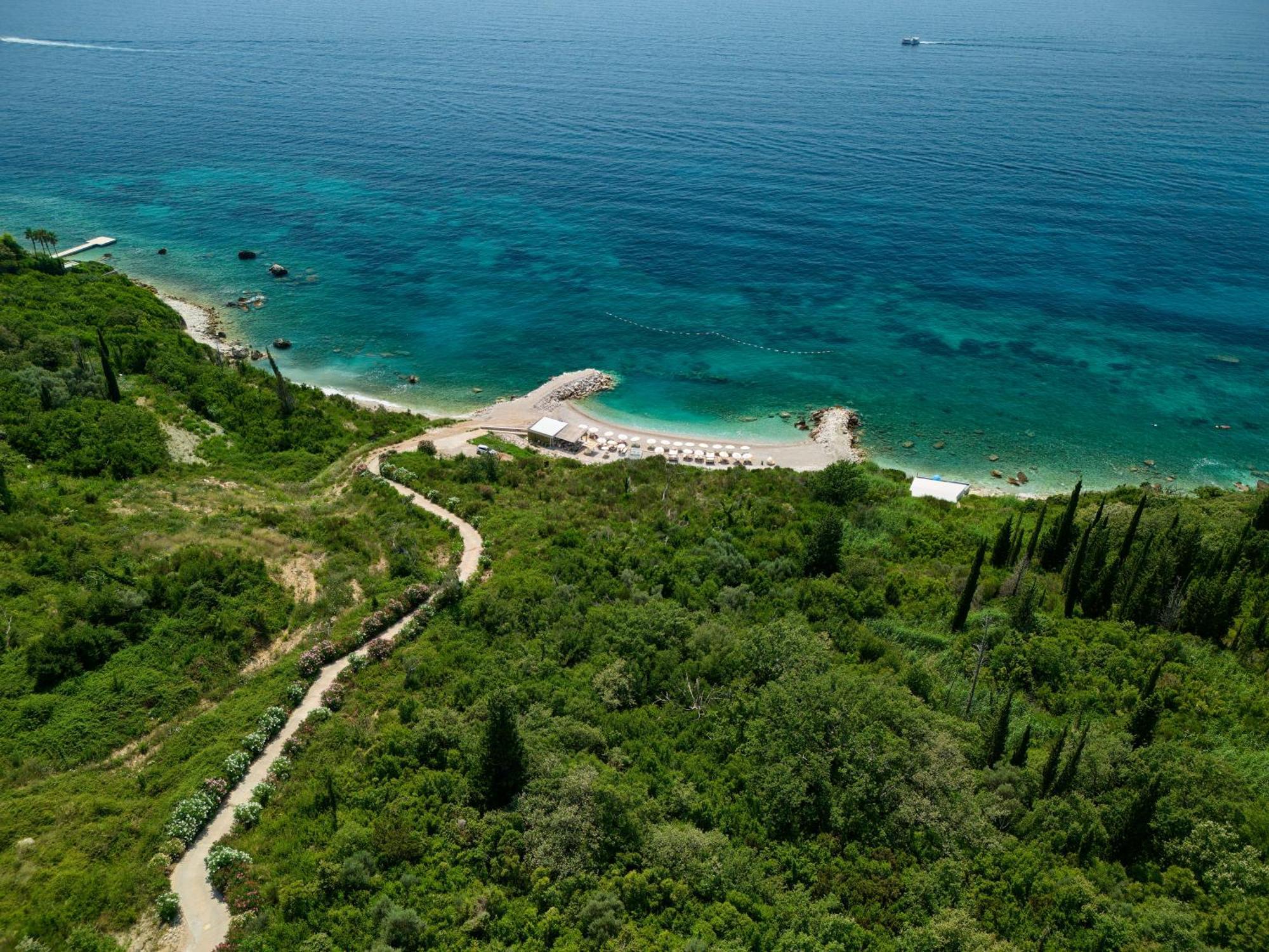 Ananti Resort, Residences & Beach Club - The Leading Hotels Of The World سفيتي ستيفان المظهر الخارجي الصورة