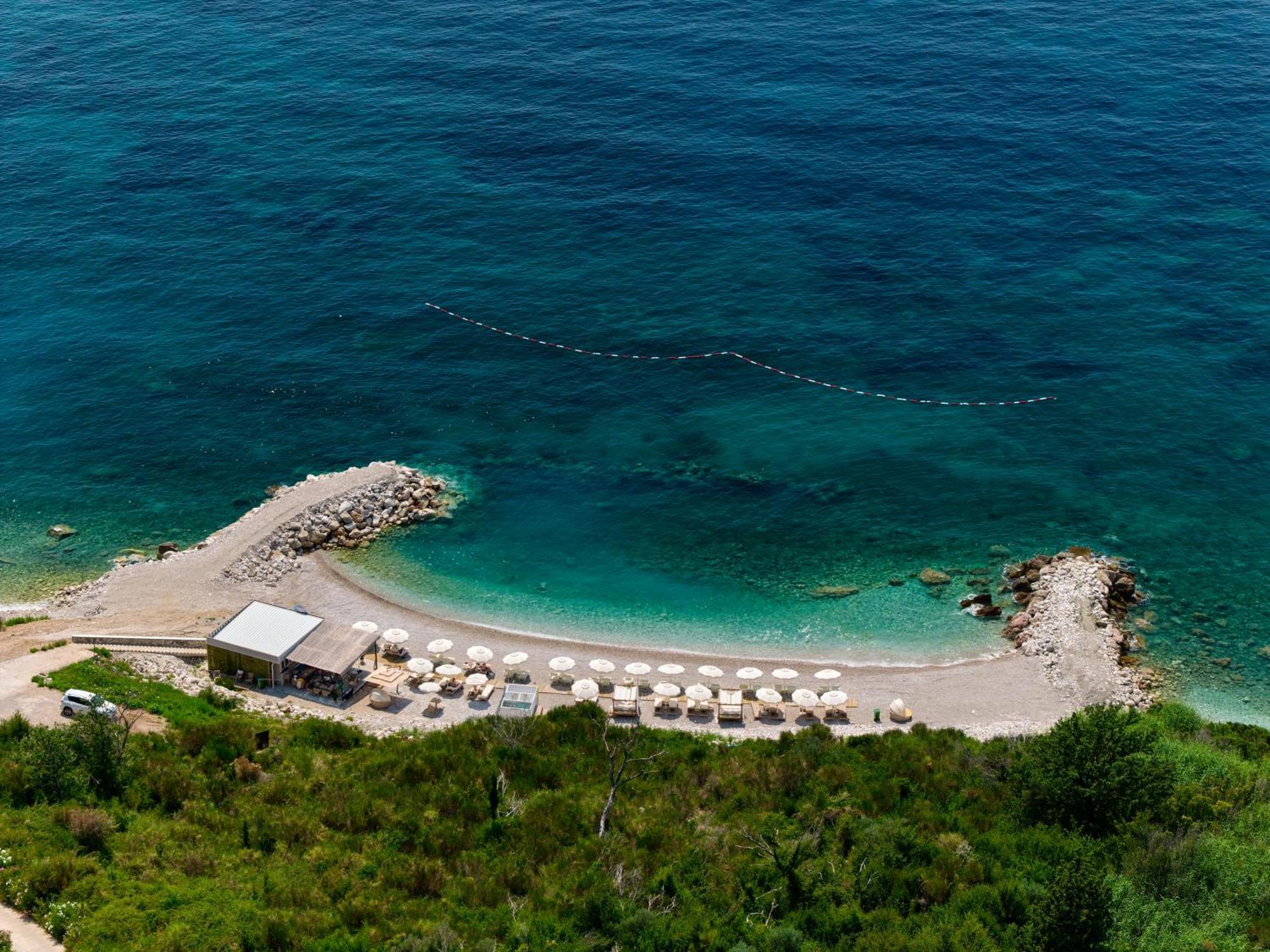 Ananti Resort, Residences & Beach Club - The Leading Hotels Of The World سفيتي ستيفان المظهر الخارجي الصورة