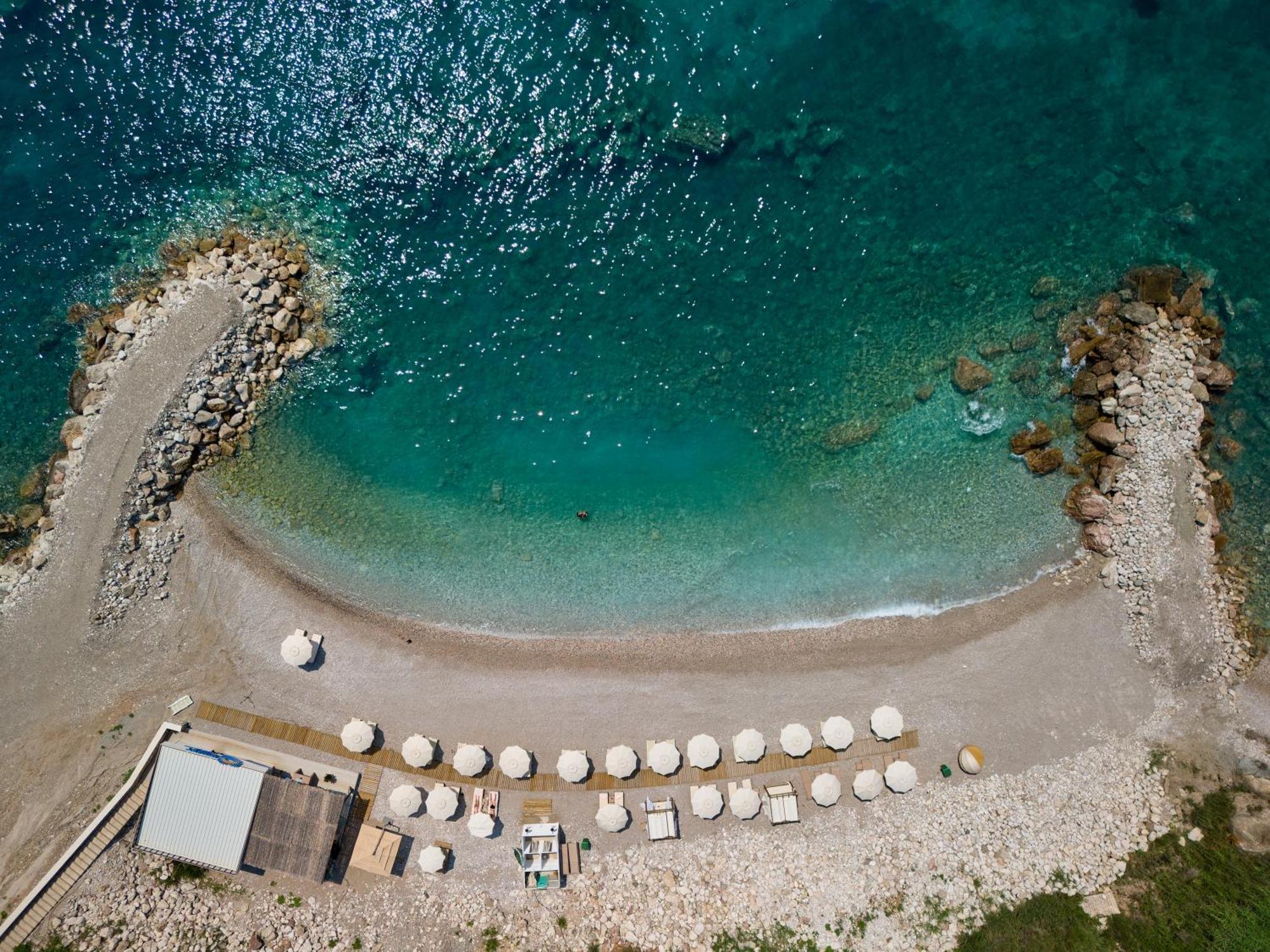 Ananti Resort, Residences & Beach Club - The Leading Hotels Of The World سفيتي ستيفان المظهر الخارجي الصورة