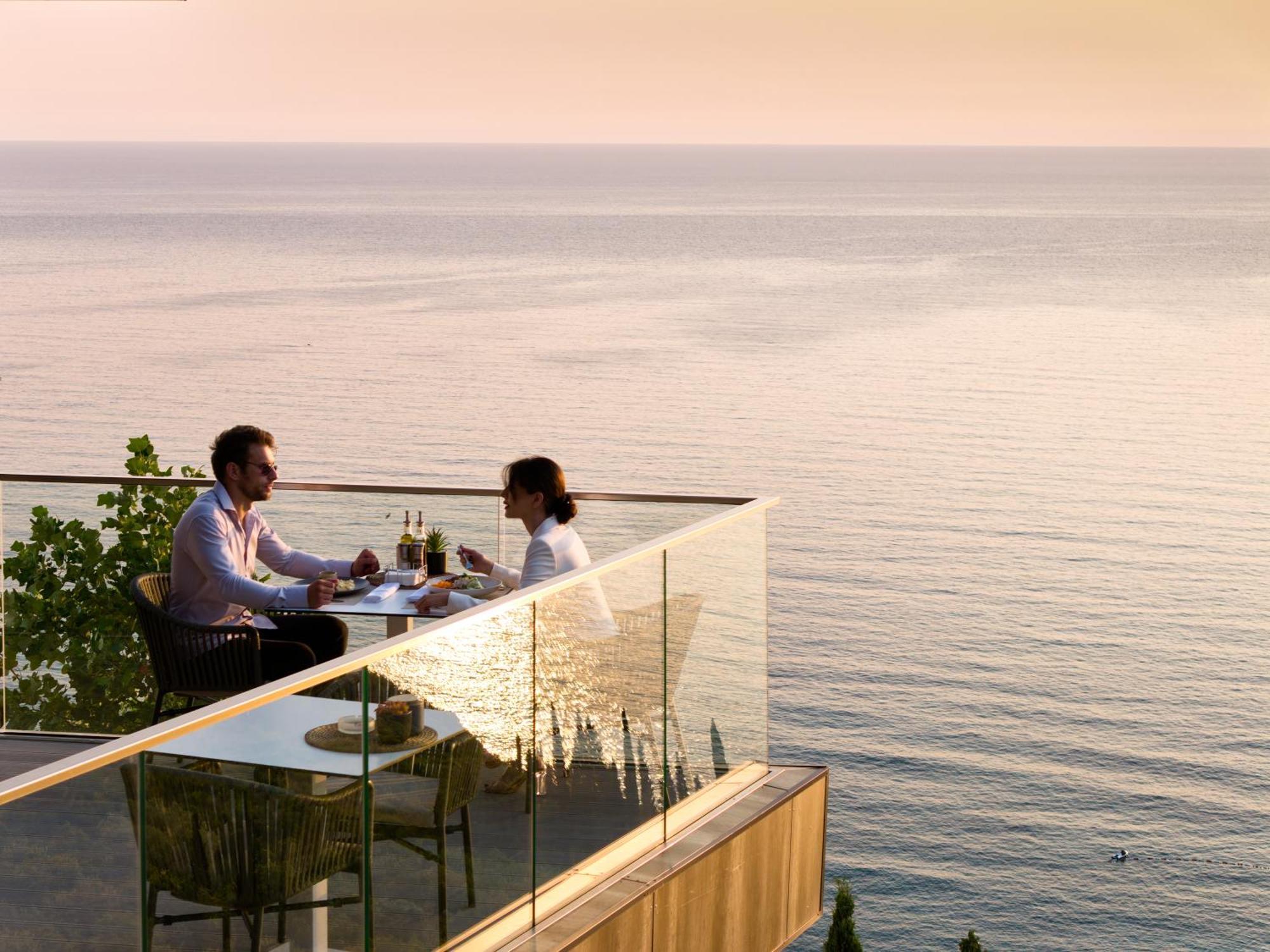 Ananti Resort, Residences & Beach Club - The Leading Hotels Of The World سفيتي ستيفان المظهر الخارجي الصورة